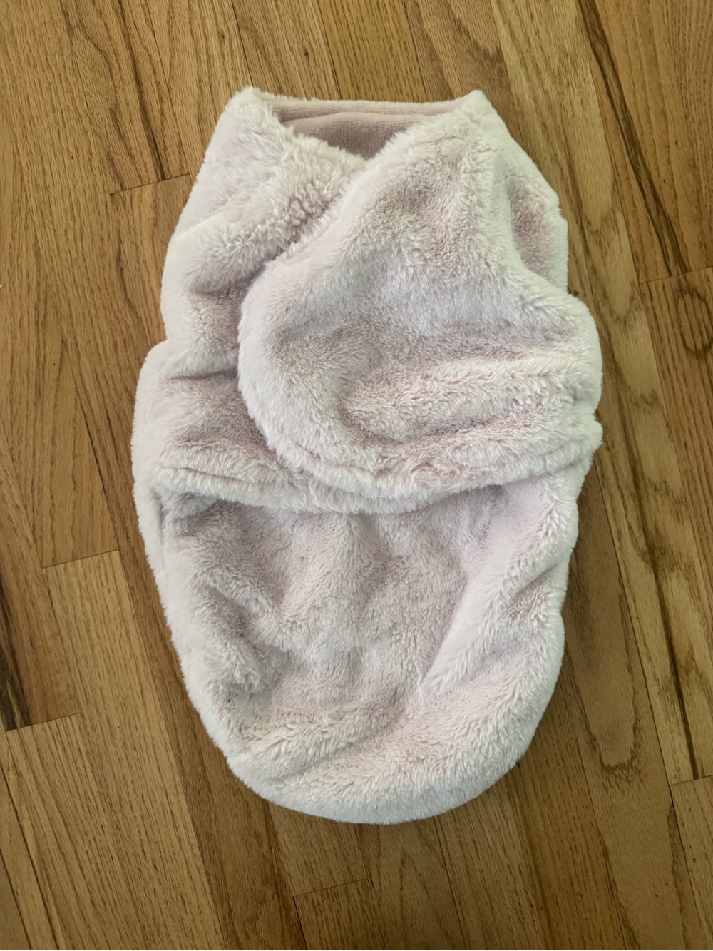 Plush Pink Swaddle (0-3M) - Soft Faux Fur